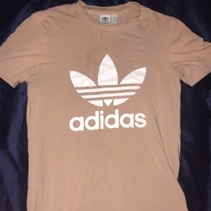 Tan Adidas T-Shirt 💕